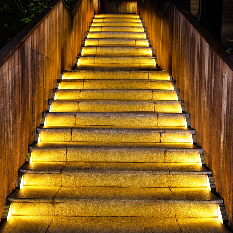 Solar-Powered Step Lights, Out - Deck Step Light review and price